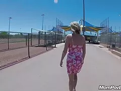 دختری با صورت فرشته از blowjob عکس سکس کون عرب می دهد