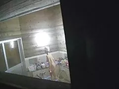 مونیکا عاشق مکیدن بیگانگان عکس سکسی گشاد است