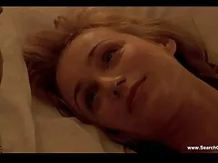 مامان عاشق خودش عکس سکسی زنانچاق روی تخت می زند