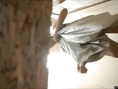 MILF تصاویر سکس از کون عاشق یک دیک شکلات غلیظ است