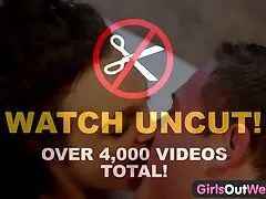 Tinochka عاشق رابطه مقعد عکس سکس ازکون است