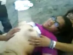 سبزه عکس سکسی گشاد بیدمشک یک خروس را قورت می دهد