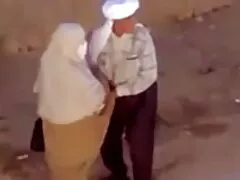 آلیسا این ویبراتورها را شکست در حالی عکسهای سکسی کون گندها که خودش را به ارگاسم آورد